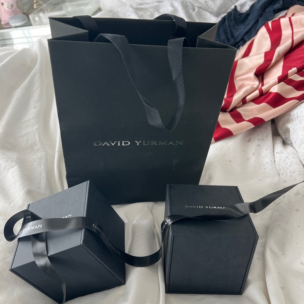 David Yurman Black Jewel Boxes with ribbon and bag. Empty. Unused.